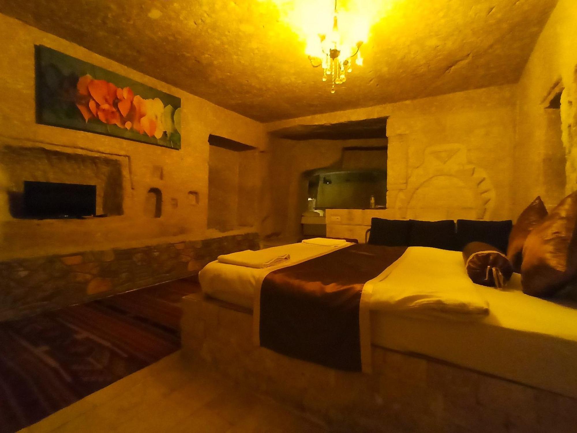 Stone Age Cappadocia Hotel Невшехир Екстериор снимка